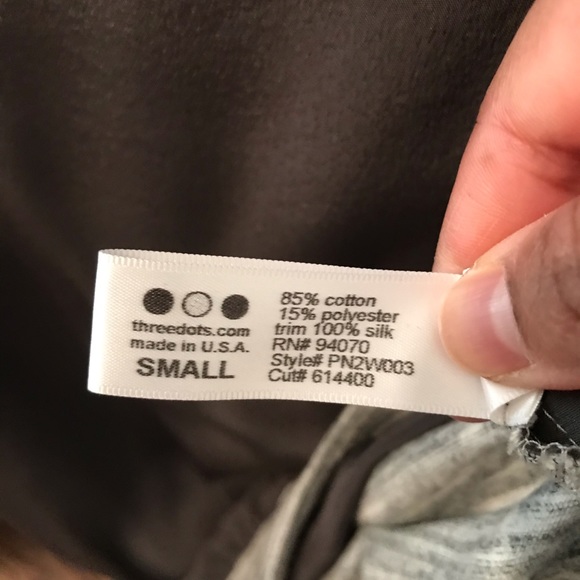 Three Dots, Small, long sleeve blouse in grey - Picture 3 of 4